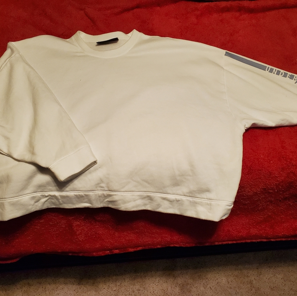 Under Armour cropped sweatshirt